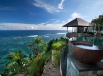 Villa Bidadari Cliffside Estate, Pool With Ocean View